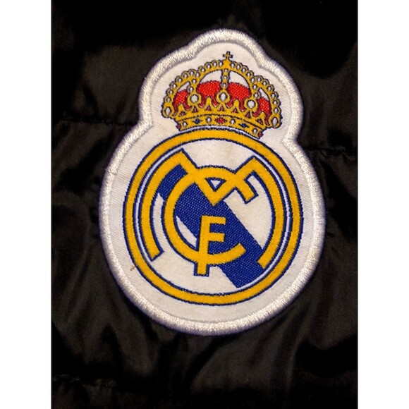 Official Real Madrid Bubble jacket (XL) - Picture 3 of 5